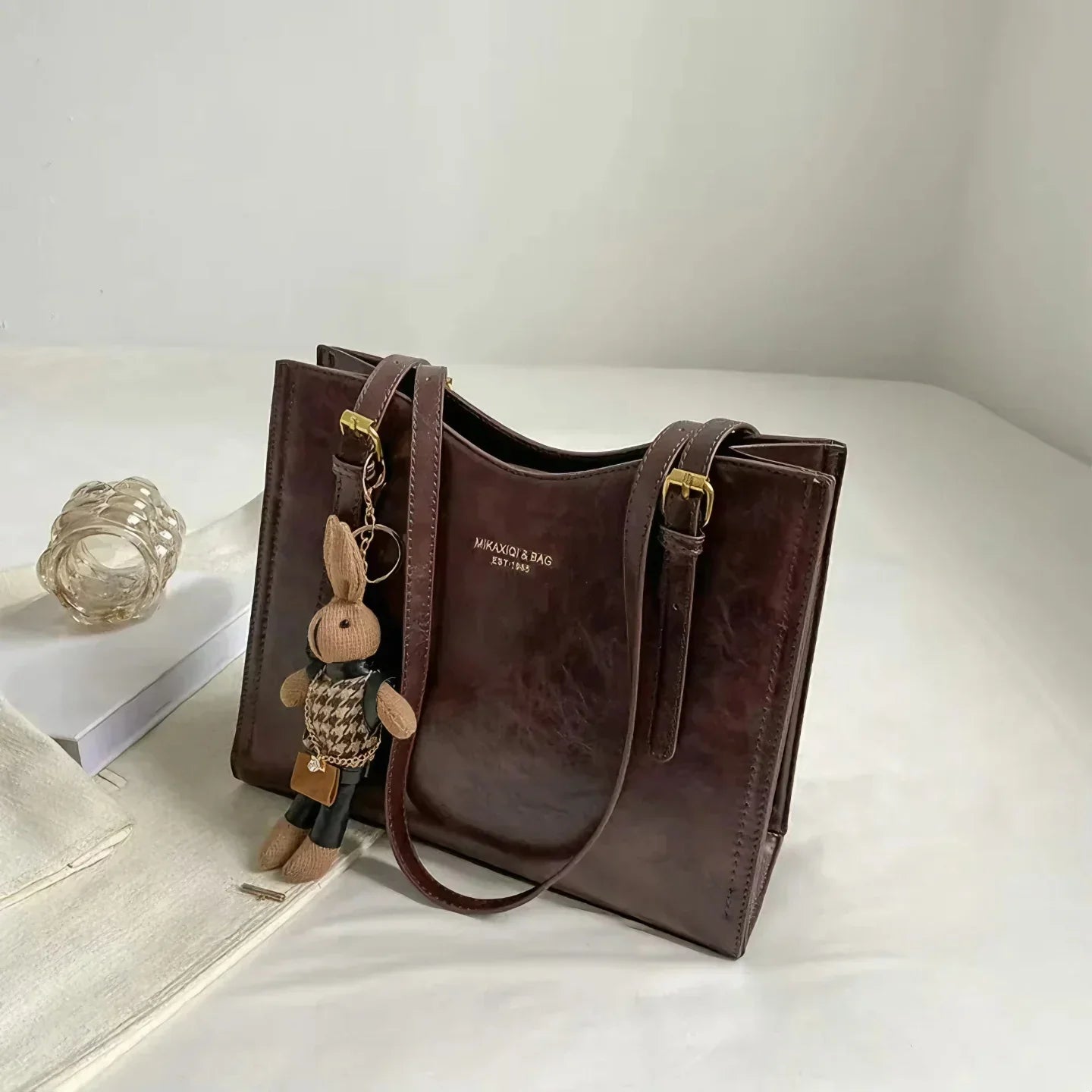 MIKAXIQI & BAGS | BOLSO VEGANO COM ENCANTO - ZYRO