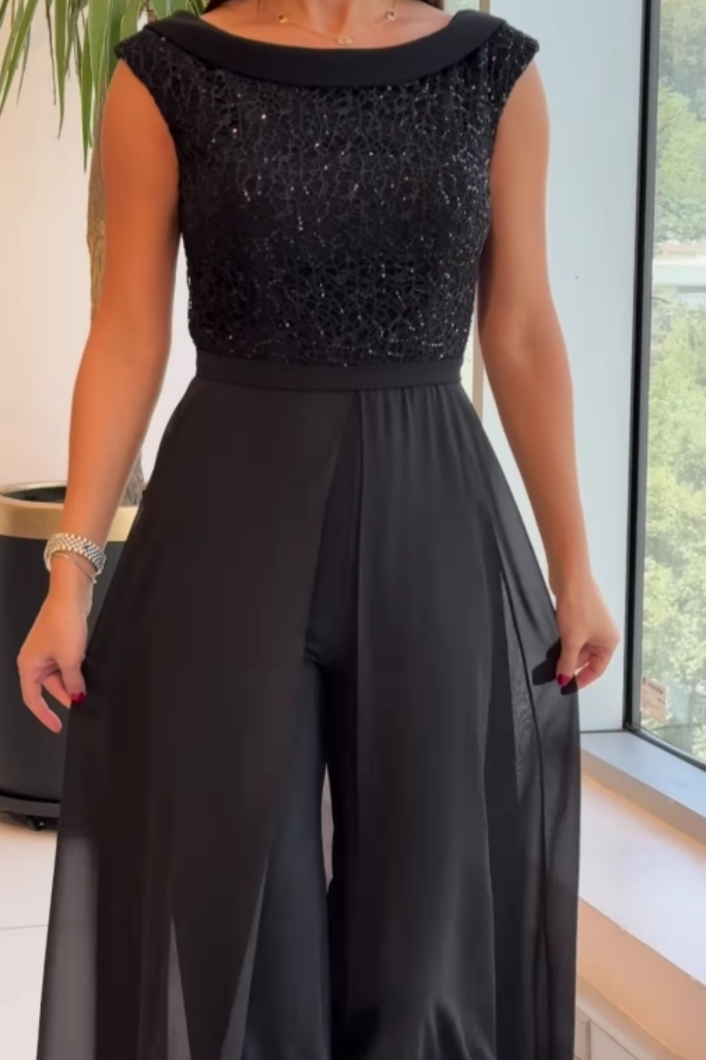 Louna™ | Mono sin mangas elegante